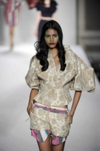 Estampados na semana de moda de Londres
